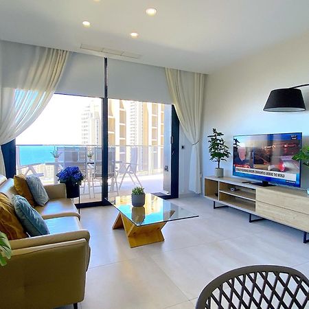 Lujoso Apartament Con Impresionantes Vistas Al Mar Бенидорм Экстерьер фото