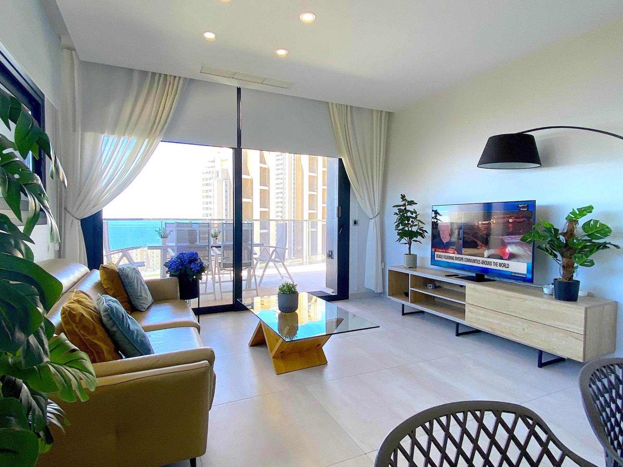 Lujoso Apartament Con Impresionantes Vistas Al Mar Бенидорм Экстерьер фото