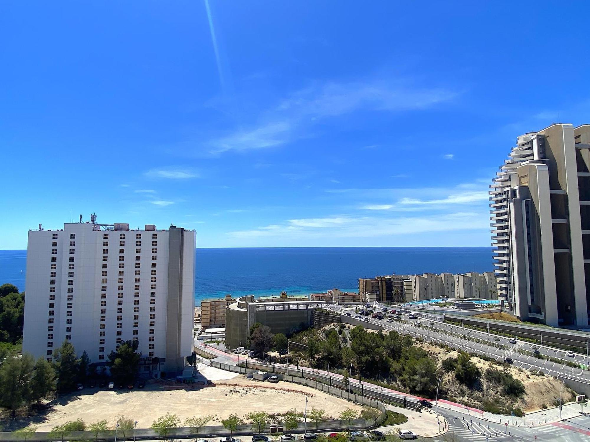 Lujoso Apartament Con Impresionantes Vistas Al Mar Бенидорм Экстерьер фото