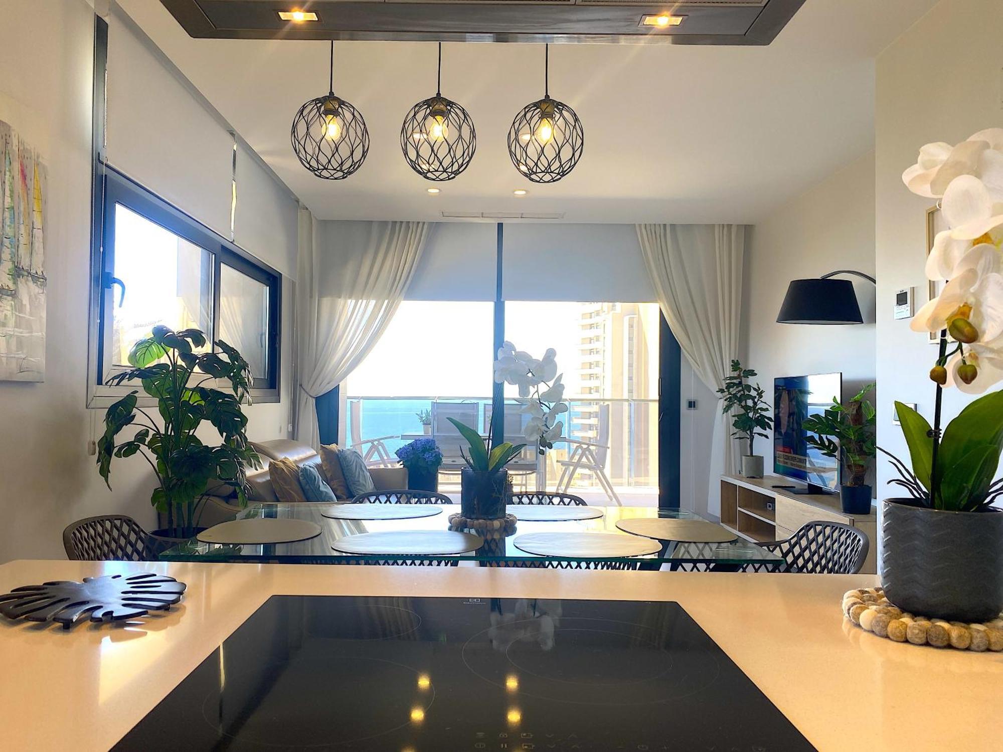 Lujoso Apartament Con Impresionantes Vistas Al Mar Бенидорм Экстерьер фото