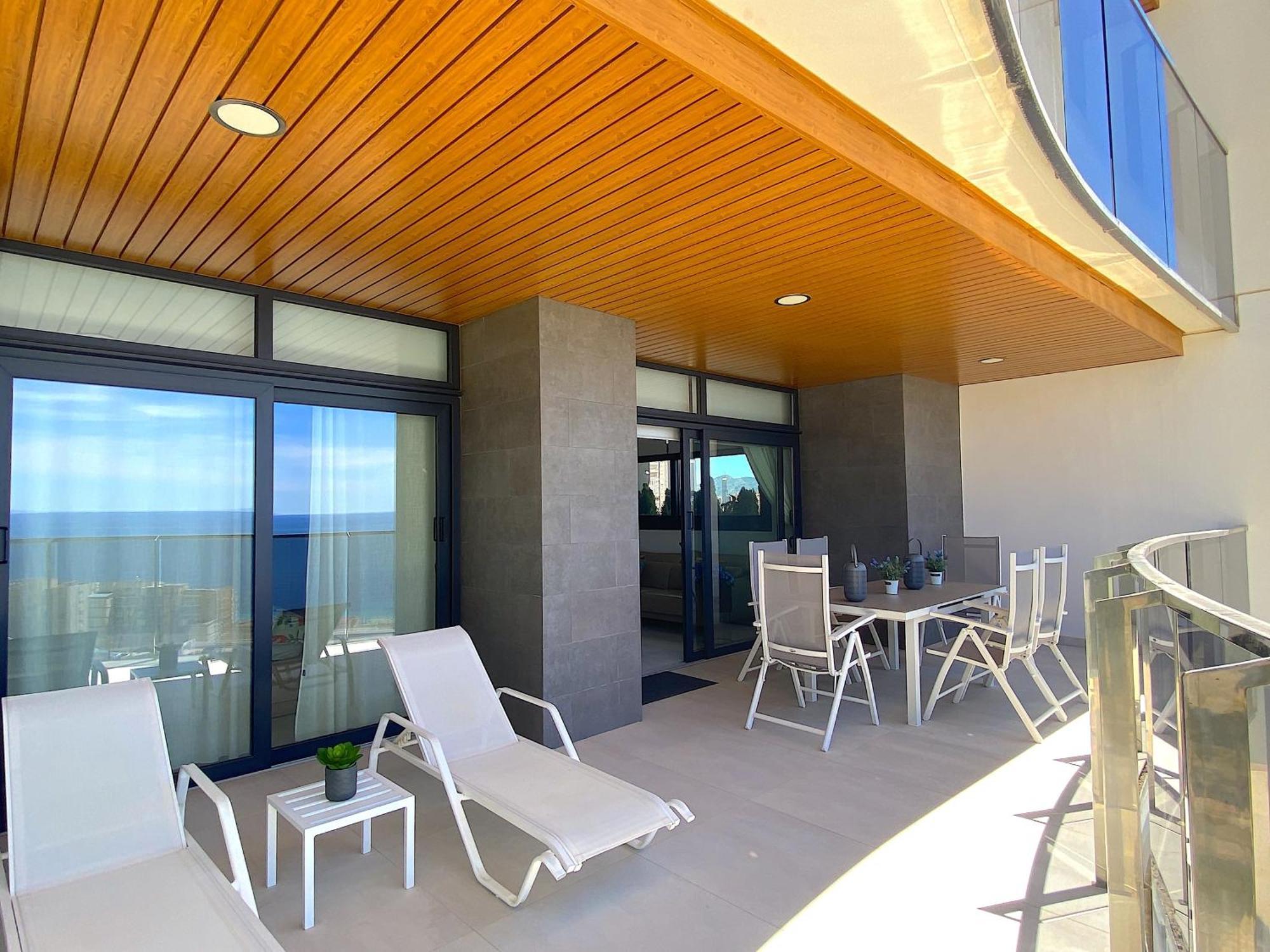 Lujoso Apartament Con Impresionantes Vistas Al Mar Бенидорм Экстерьер фото