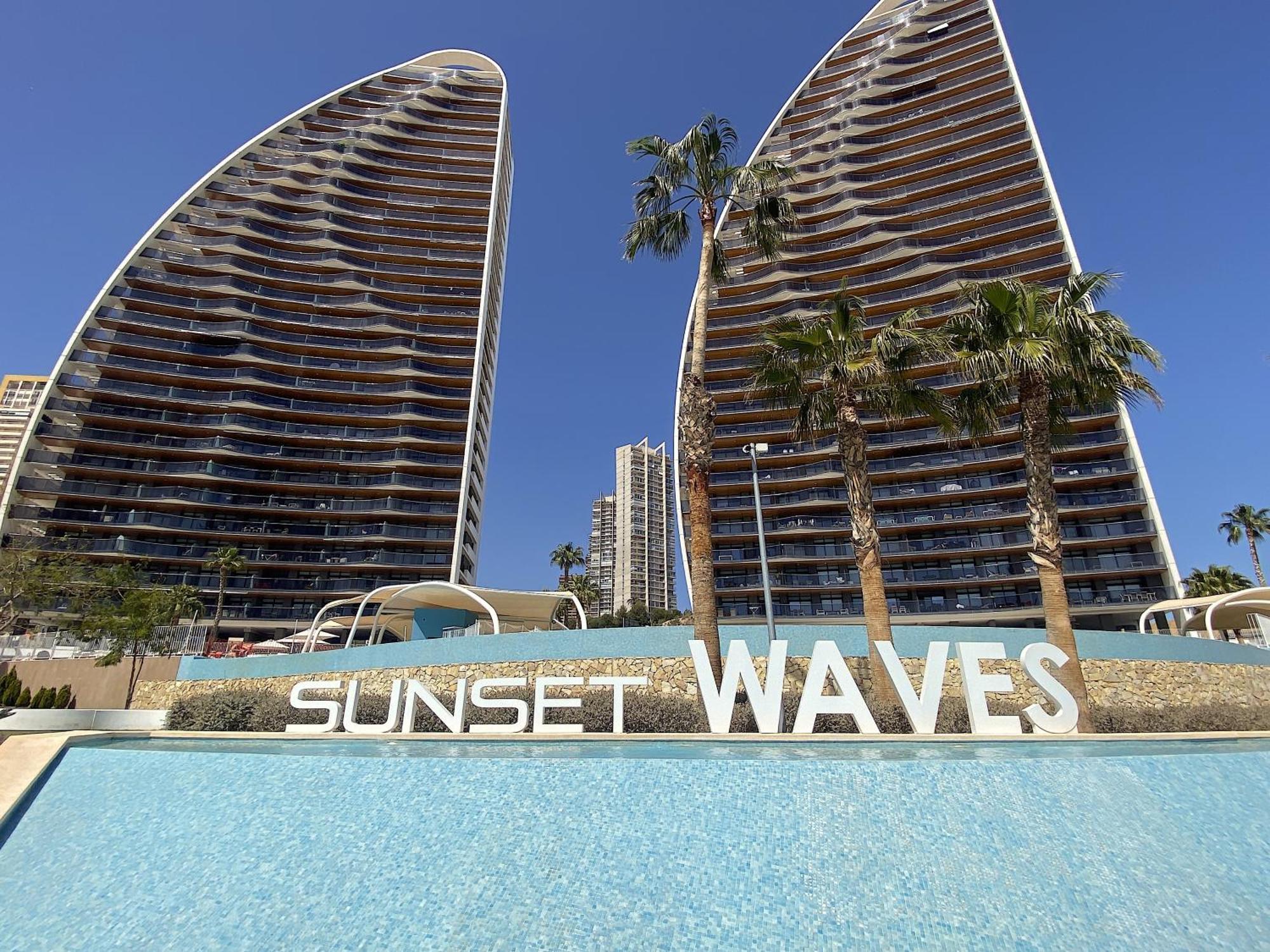 Lujoso Apartament Con Impresionantes Vistas Al Mar Бенидорм Экстерьер фото